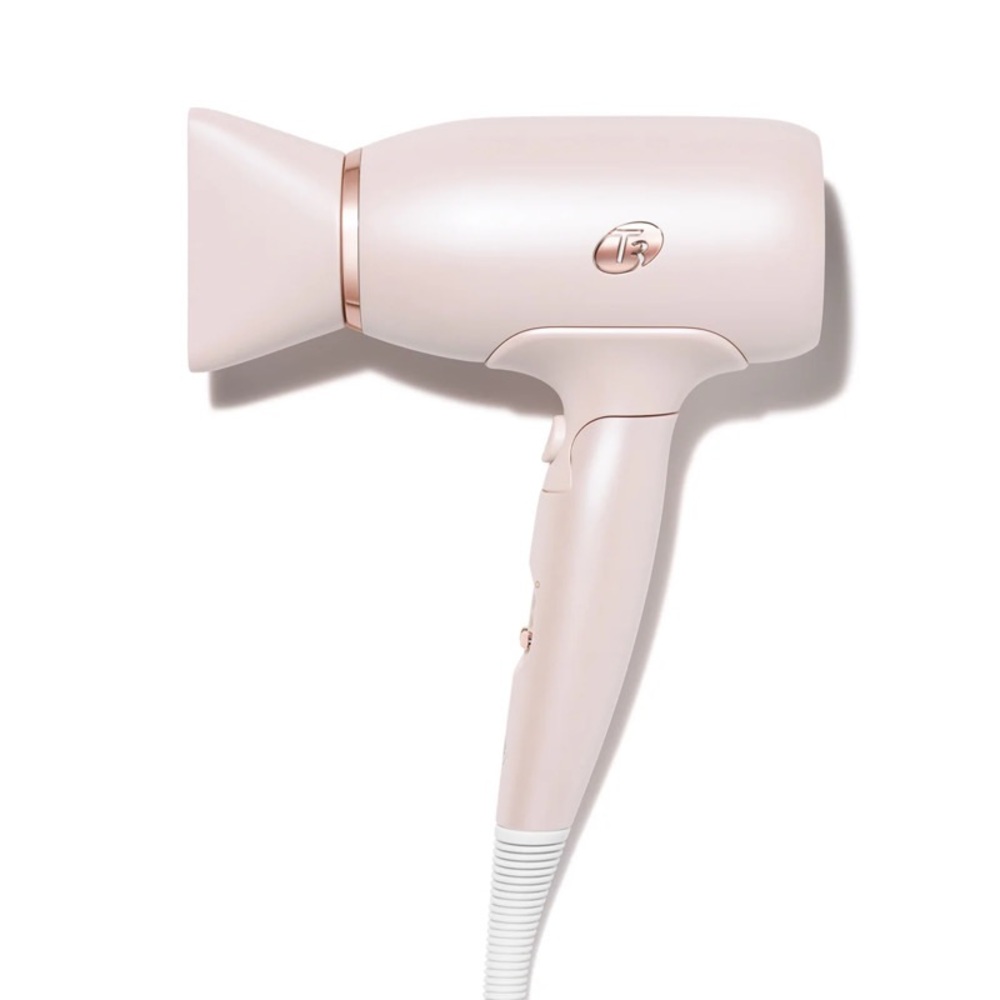 AFAR Lightweight Travel Hair